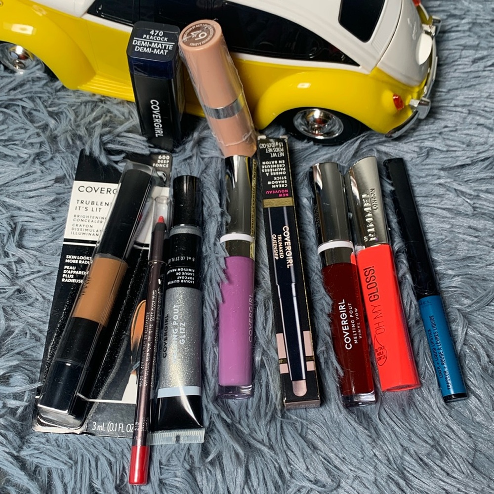 15PC BEAUTY and JEWELRY BUNDLE  - RANDOMLY SELECTED